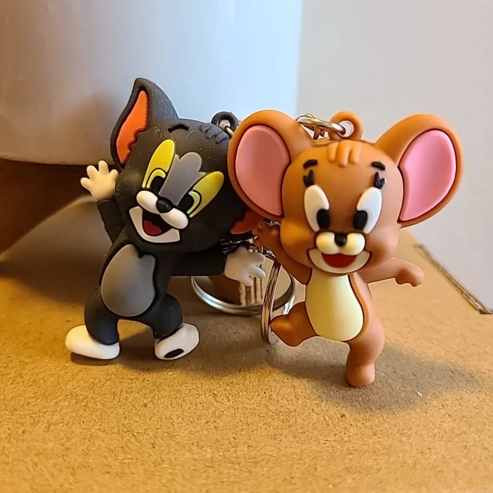 Unbranded Cat & Mouse Keychains‎ Unisex NWOT Casual Home Collectible Gifting
